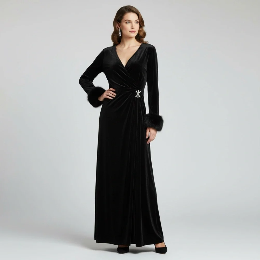 Vintage Joseph Ribkoff Black Velvet Faux Fur Cuffs Rhinestone Accent Gown Large - Picture 15 of 15